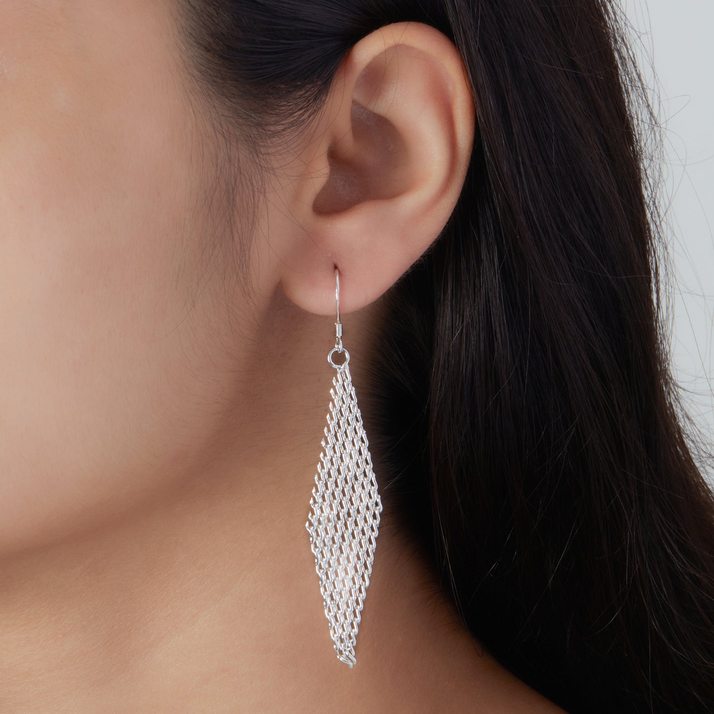 McAllistter – 925 Sterling Silver Knitted Dangle Earring.