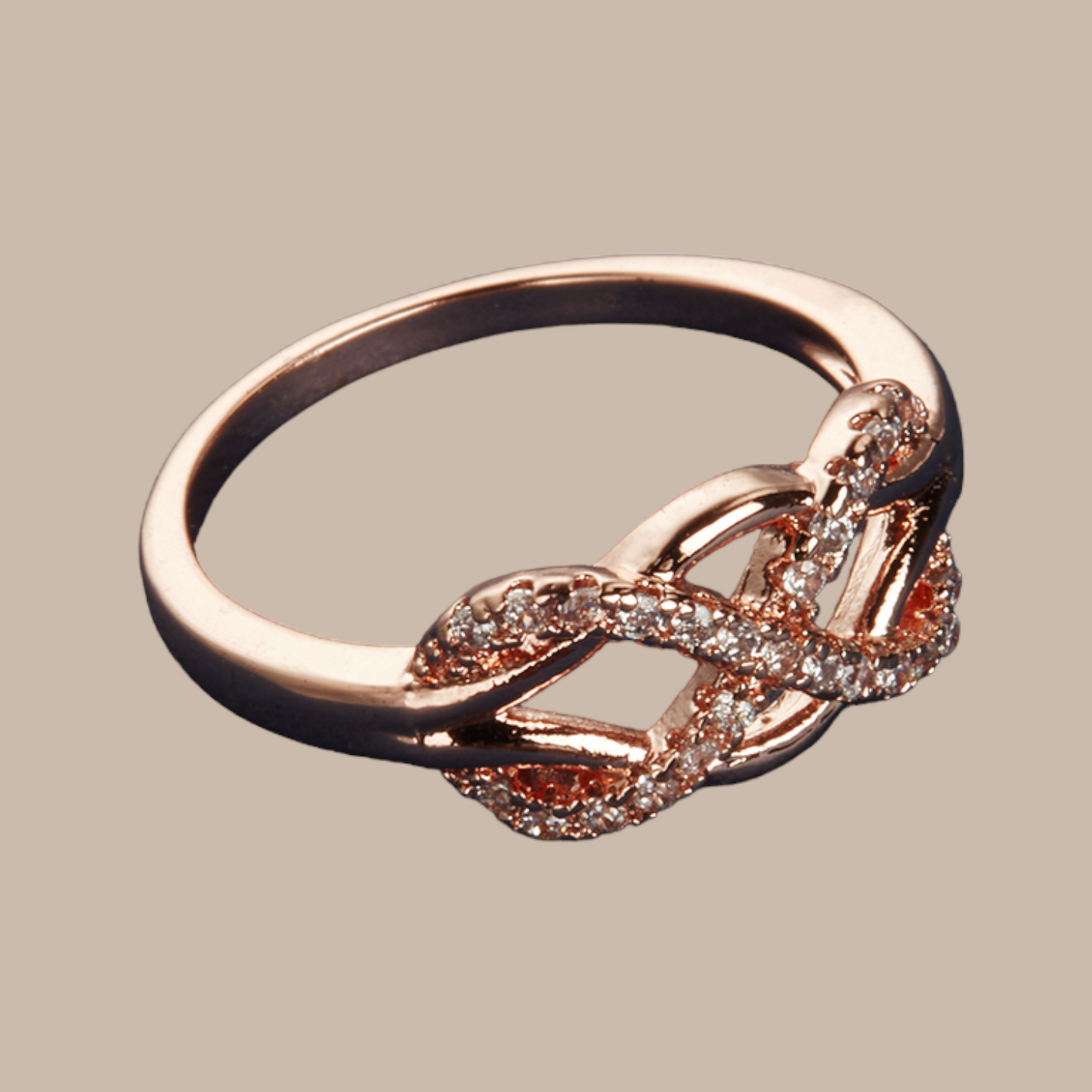 McAllistter – 18K Gold-Polished Infinity Loop Ring.
